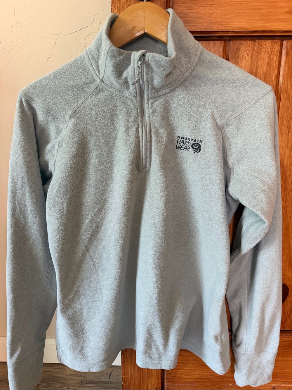 Mountain Hardwear Microchill 1/4 Zip Fleece Pullover Gray Medium EUC
